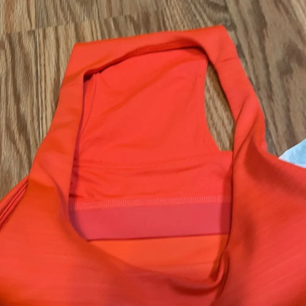 Athleta Gym Bra Crop Tank Orange, Sport